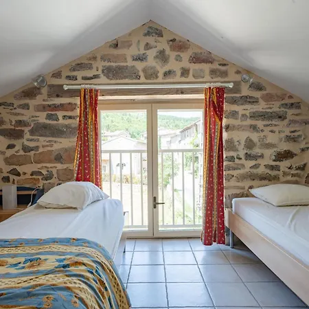 Tranquil In Cevennes, Cleaning Included Ferienhaus *