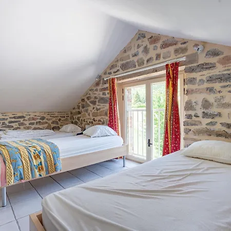 Tranquil In Cevennes, Cleaning Included Courry