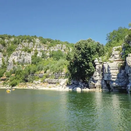 Tranquil In Cevennes, Cleaning Included Courry